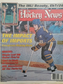 The Hockey News (19/1988)