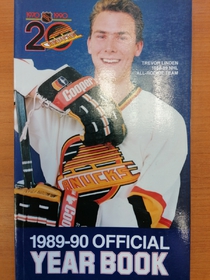 Vancouver Canucks - Yearbook 1989-1990