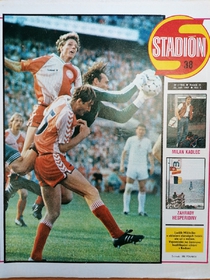 Stadión: Sport '87 - Luděk Mikloško v obležení dánských hráčů (38/1987)
