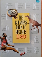 Guinnessova kniha rekordů 1989 (anglicky)