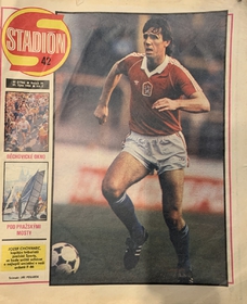 Stadión: Jozef Chovanec kapitán fotbalistů Sparty (42/1986)